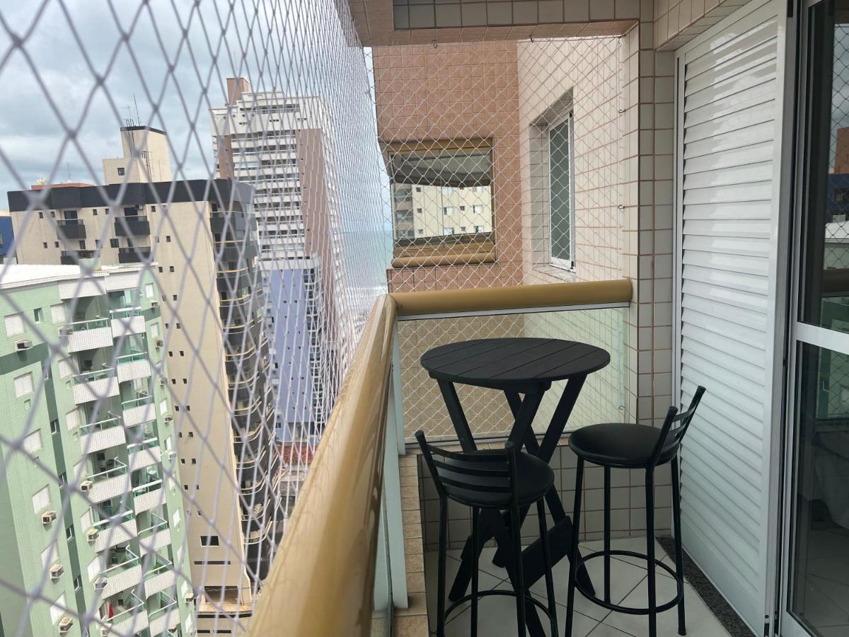 Apto Com Churrasqueira — Fotos 3