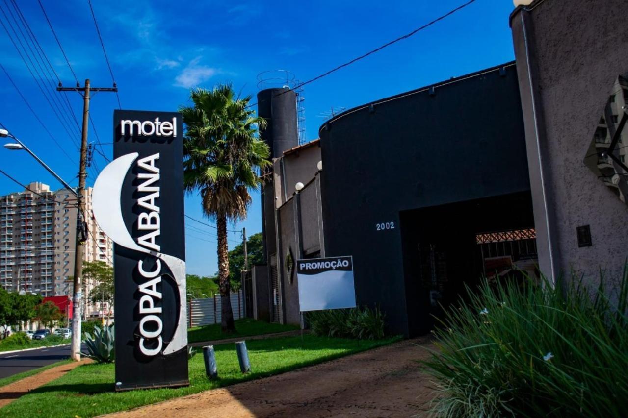 Motel Copacabana Cafe 1