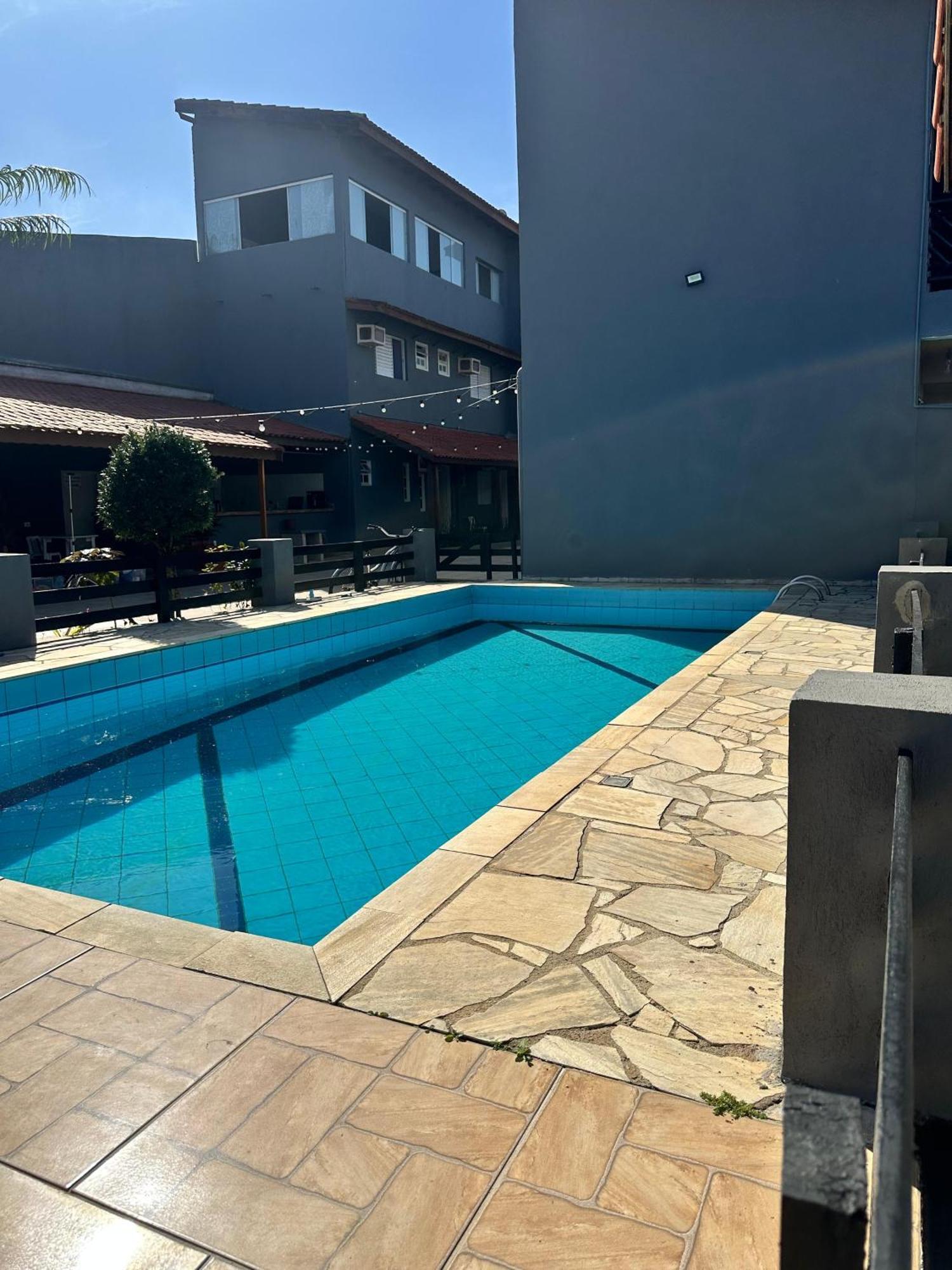 Pousada Ohana, Suites Ao Lado Do Sesc Bertioga, E Proximo A Praia — Fotos 3