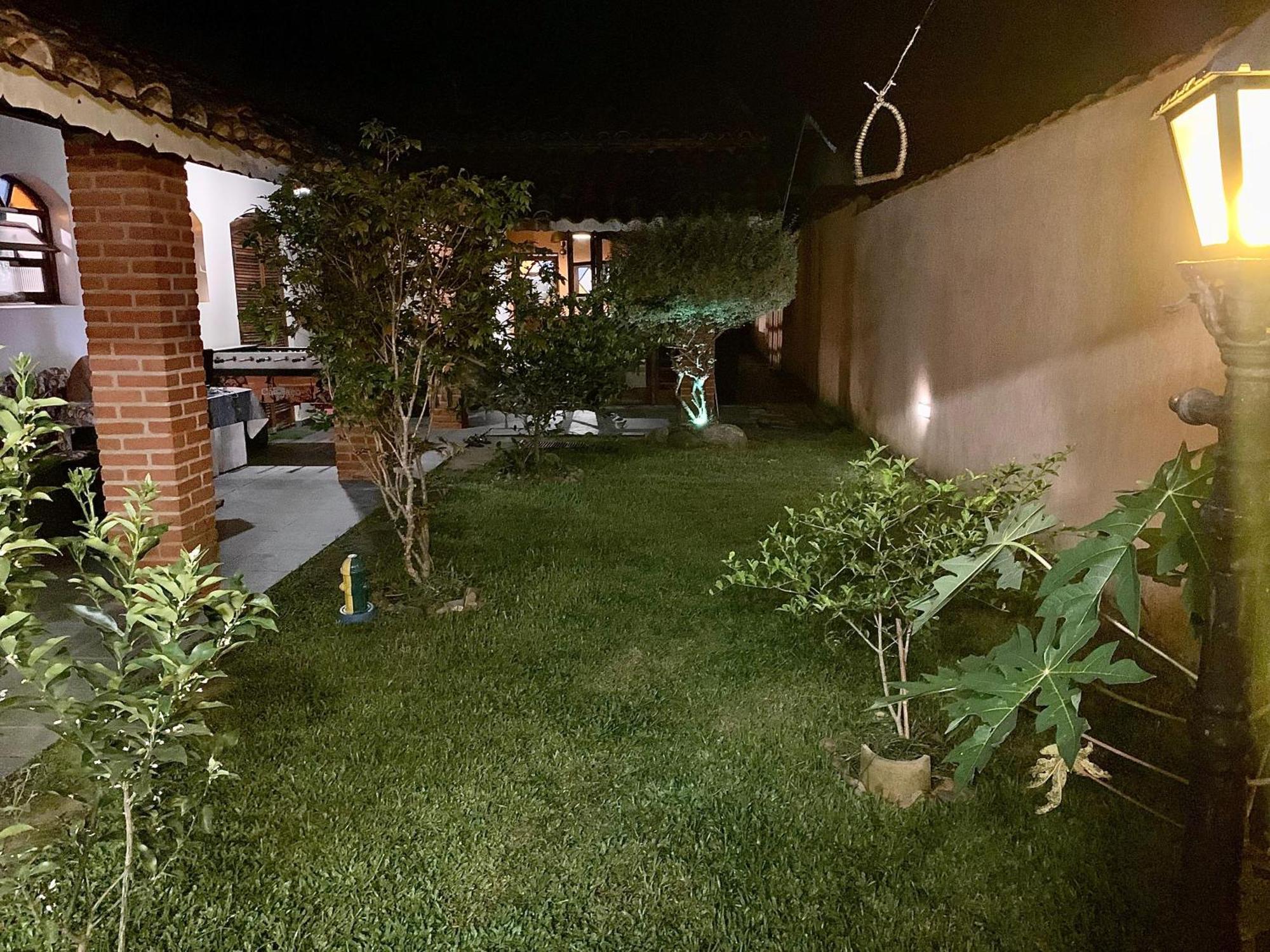 Guaru Surf Hostel, Guaruja
