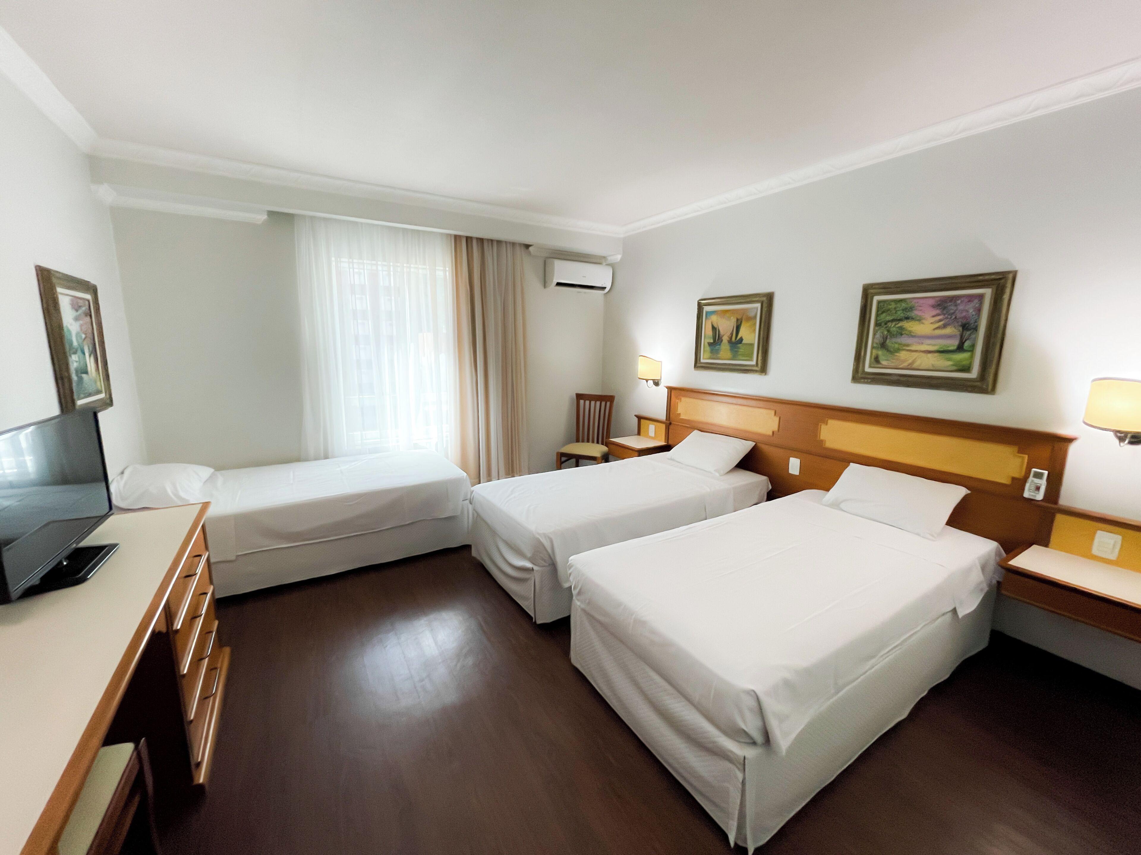 Hotel Euro Suite Campinas By Nacional Inn - Proximo Ao Cambui — Fotos 1