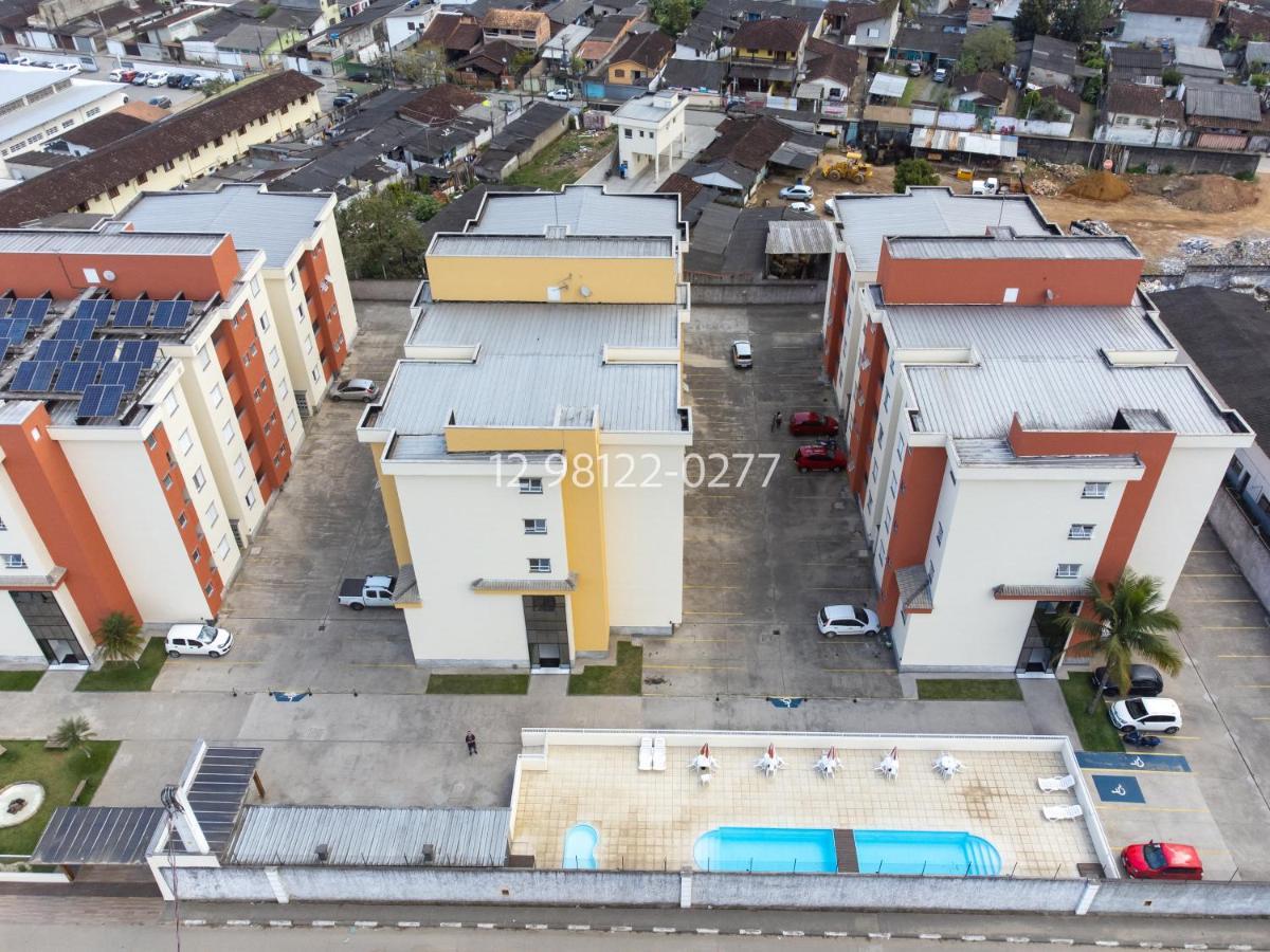 Sun Way Apartamentos Com Piscinas E Churrasqueiras — Photos 1