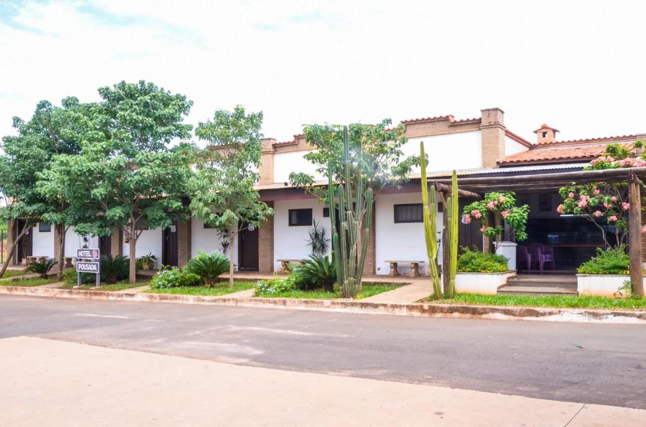 Hotel Pousada Rei Do Suco - Olimpia — Photos 3