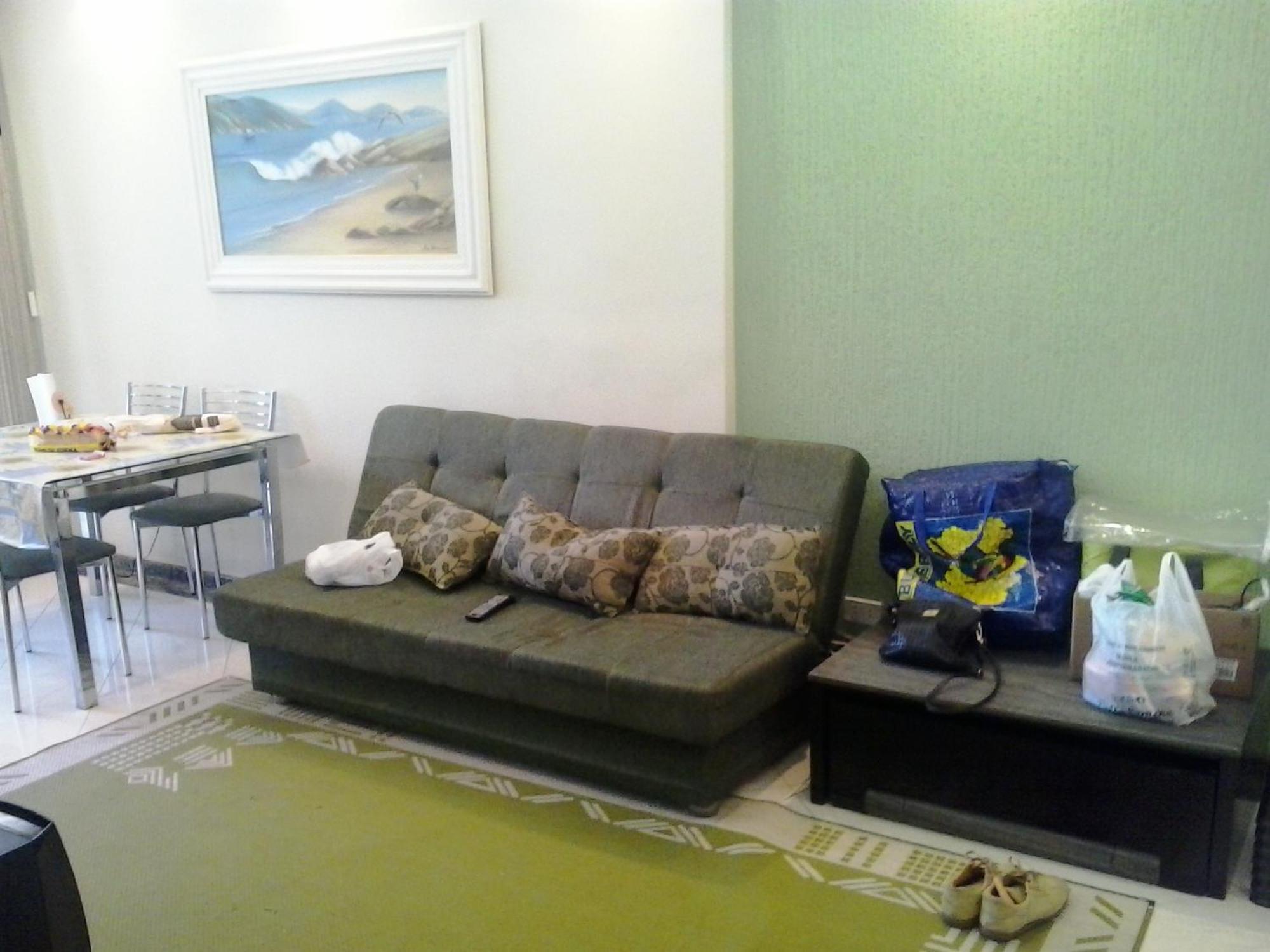 Apartamento Enseada: Beachfront Oasis with 3 Bedrooms and 2 Balconies, Guaruja