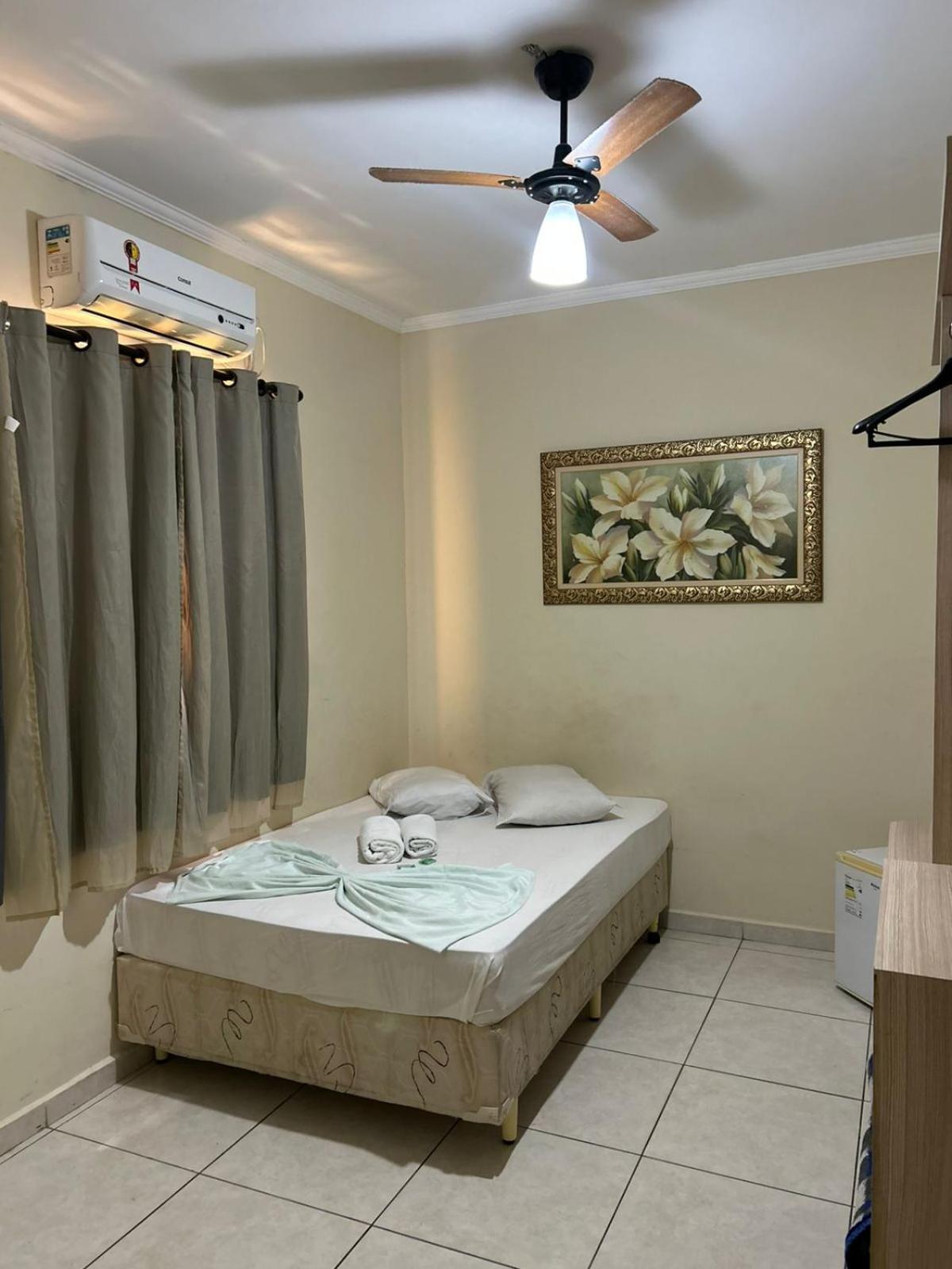 Hotel Padroeira — Fotos 1