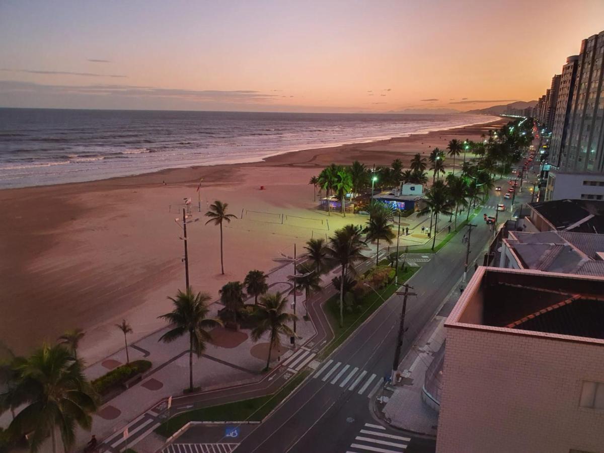 Apartamento De Frente Para O Mar Praia Grande Sp — Photos 2