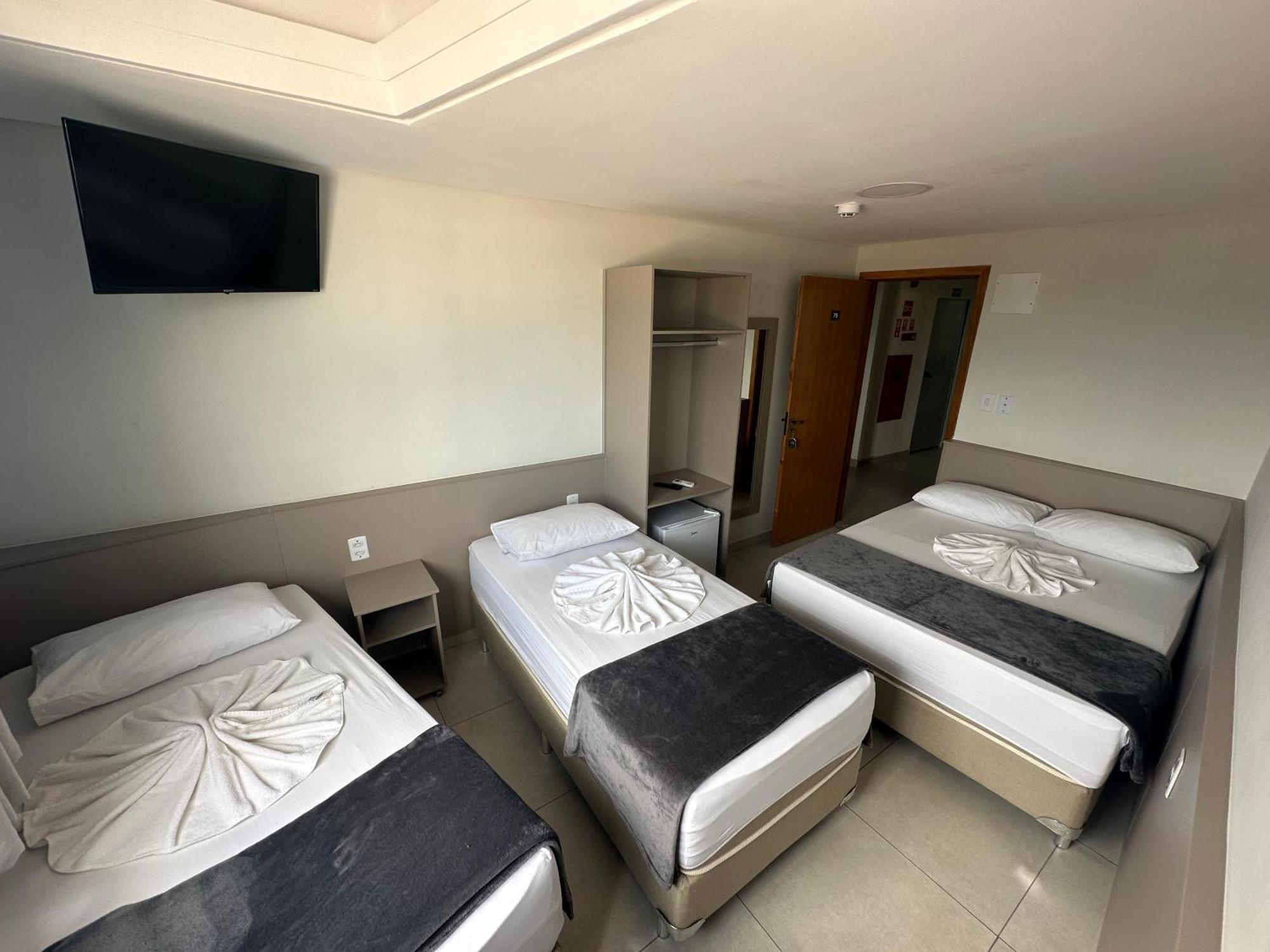 Santorini Hotel — Photos 1