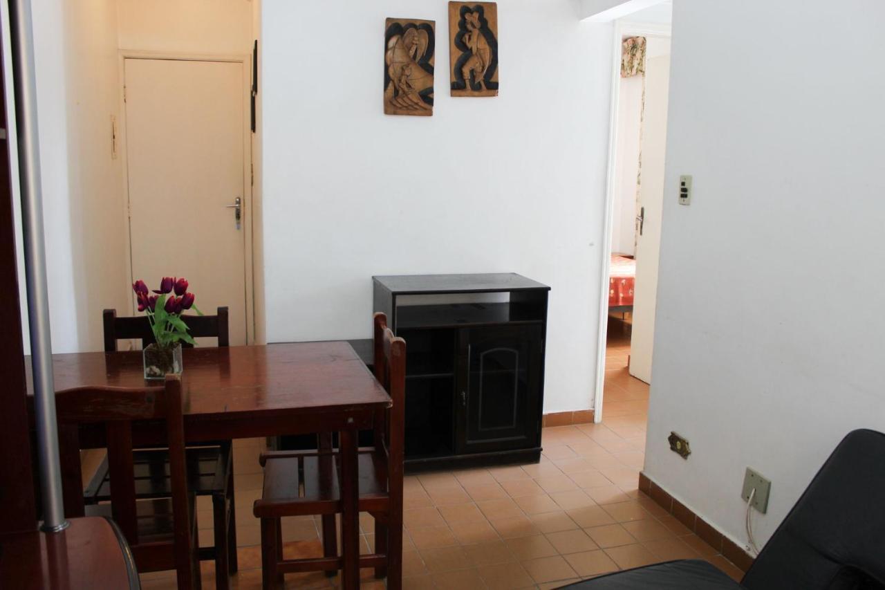 F003- 1 Dorm C/ Excelente Localizacao | Garagem Apartment - Praia Grande (Santos), Praia Grande
