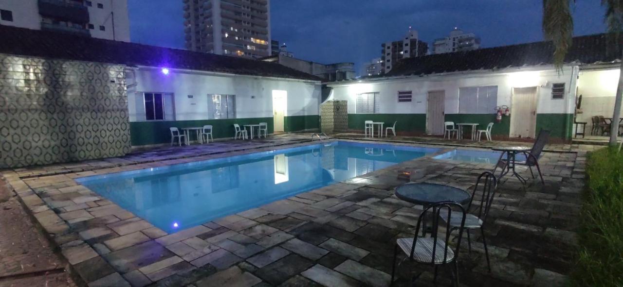 Pousada Praia Grande - Rua Ernesto Vergara ,511 - Praia Grande (Santos) — Photos 2