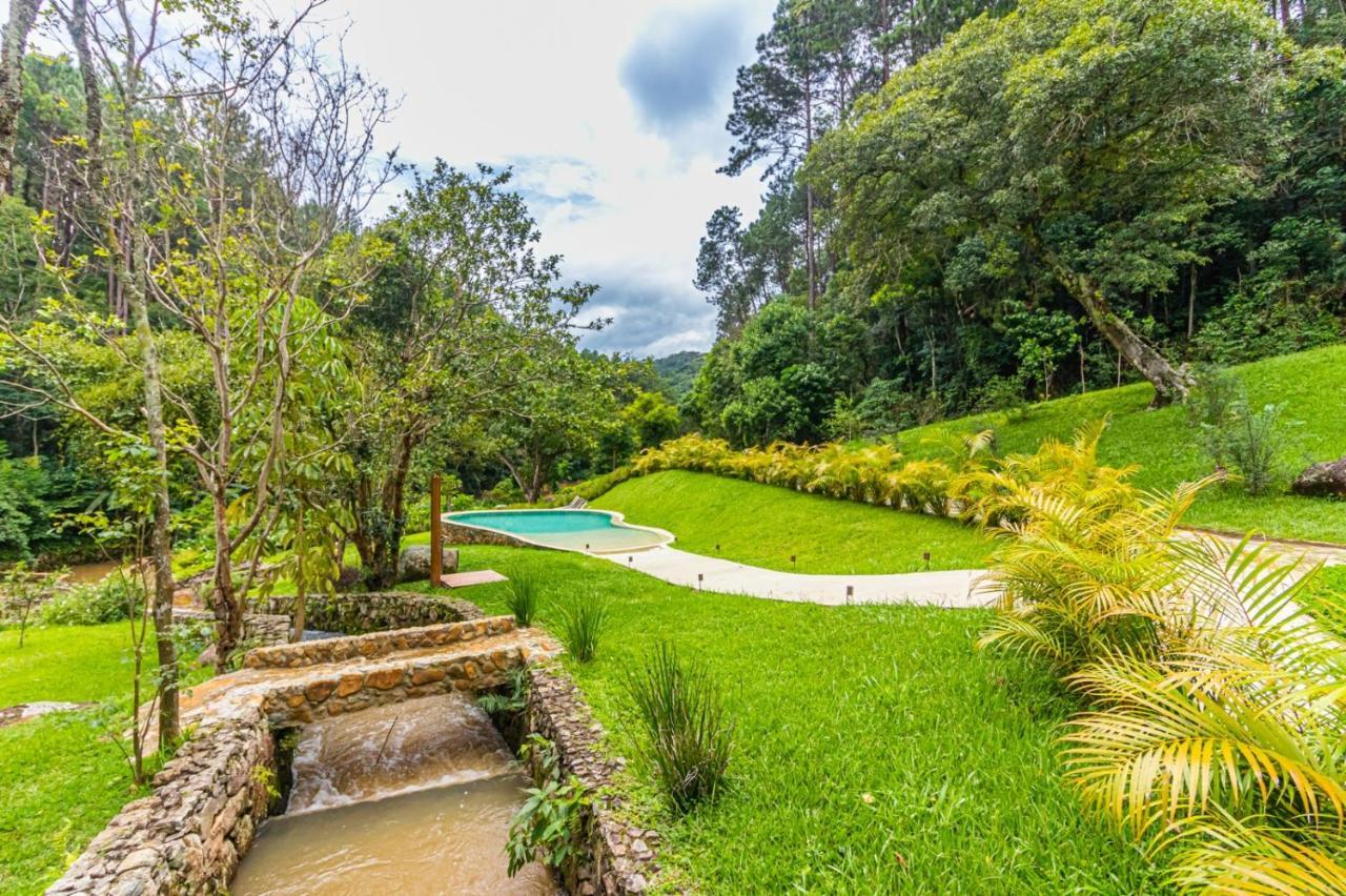 Villa Tanah, Sao Roque