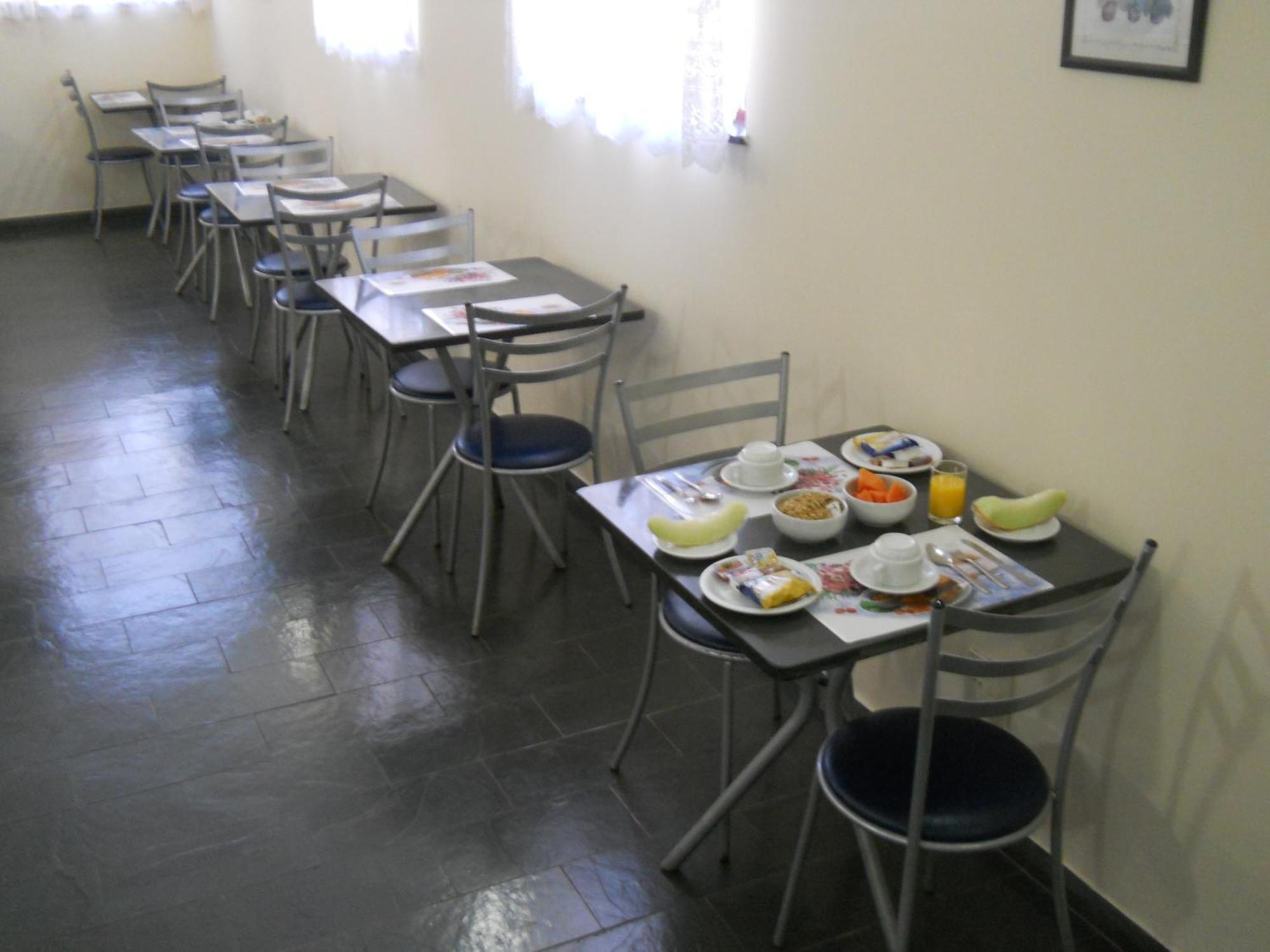 Hotel Village Campinas, Campinas