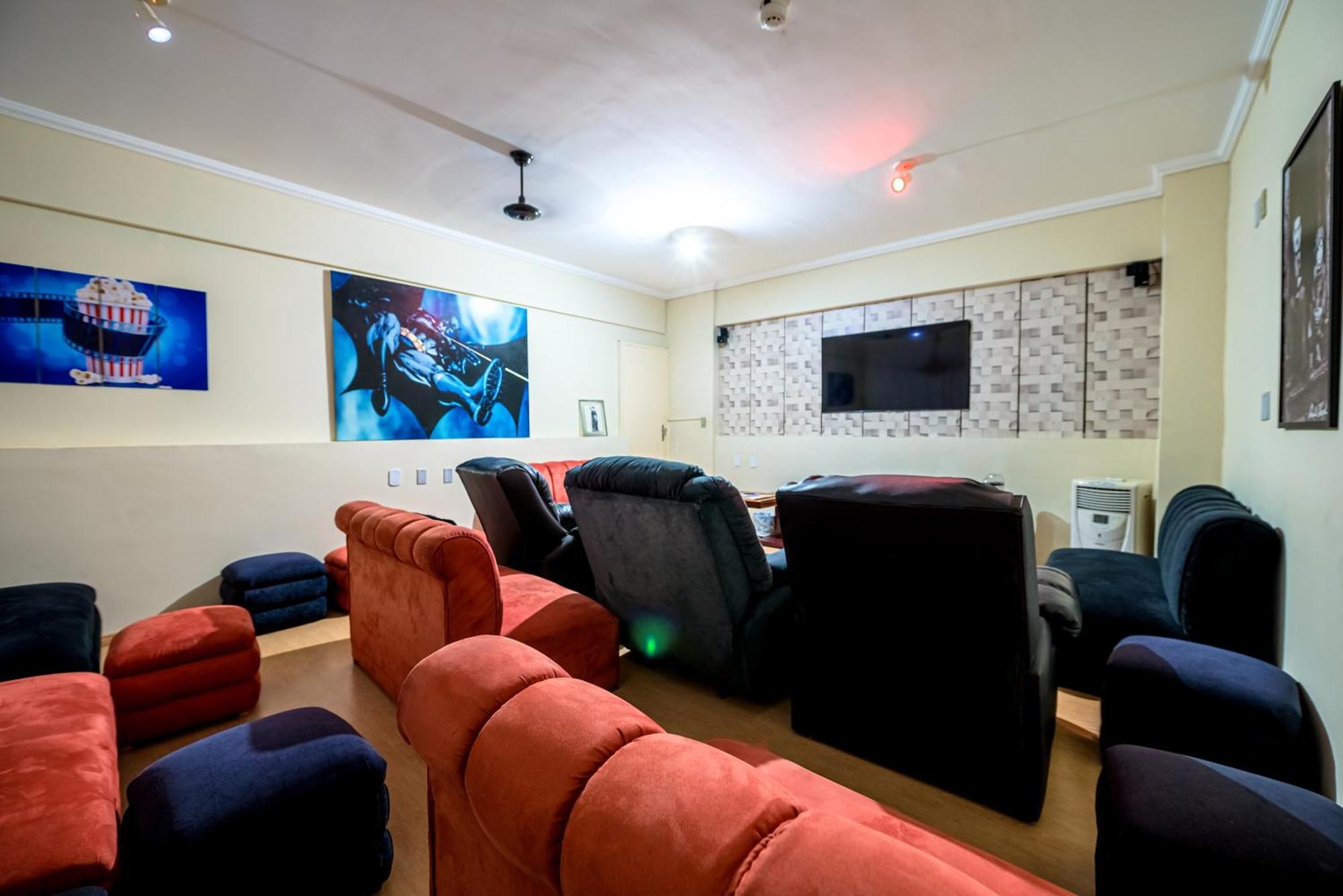 Rovi Plaza Hotel — Fotos 1