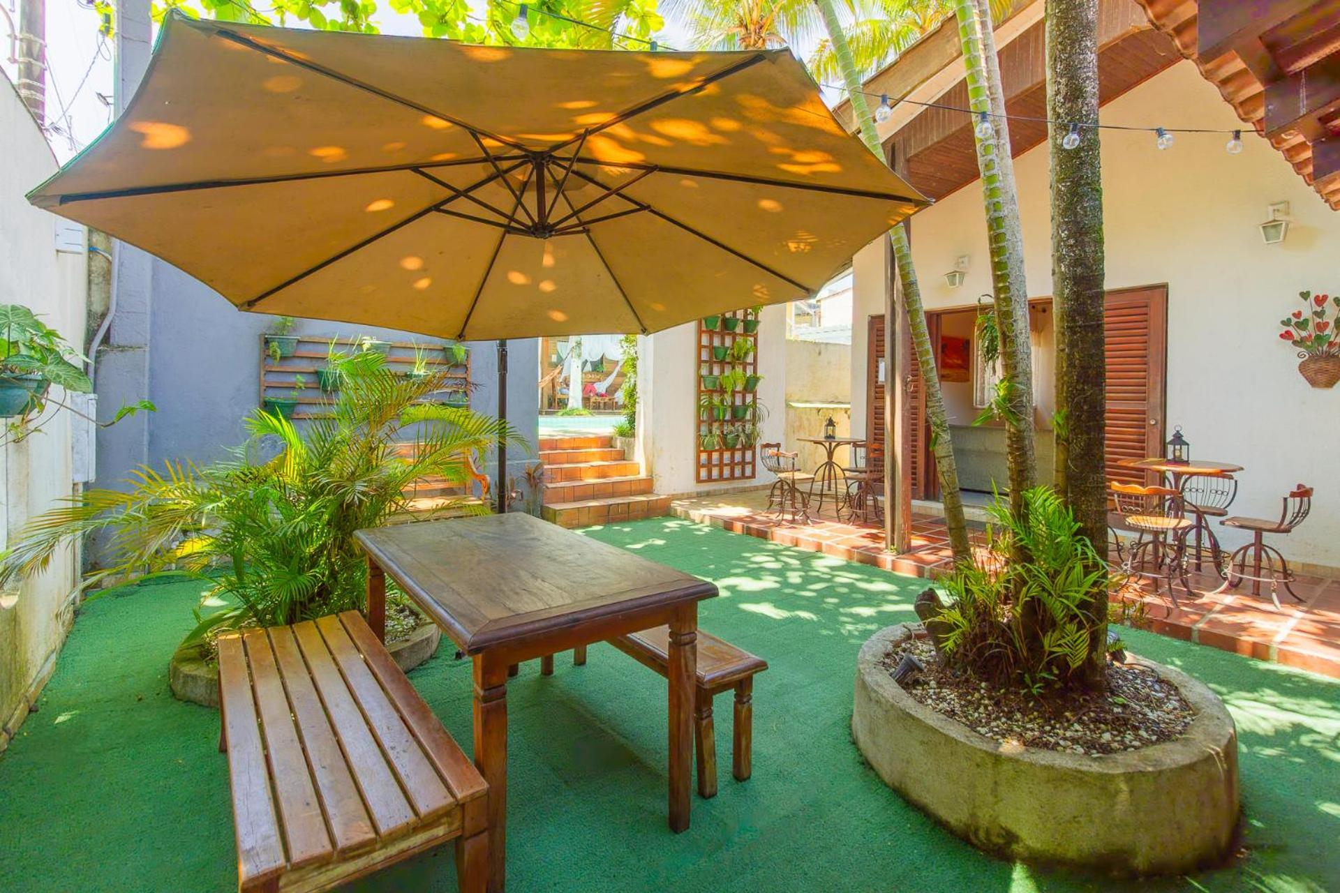 Guaruja Hostel, Guaruja