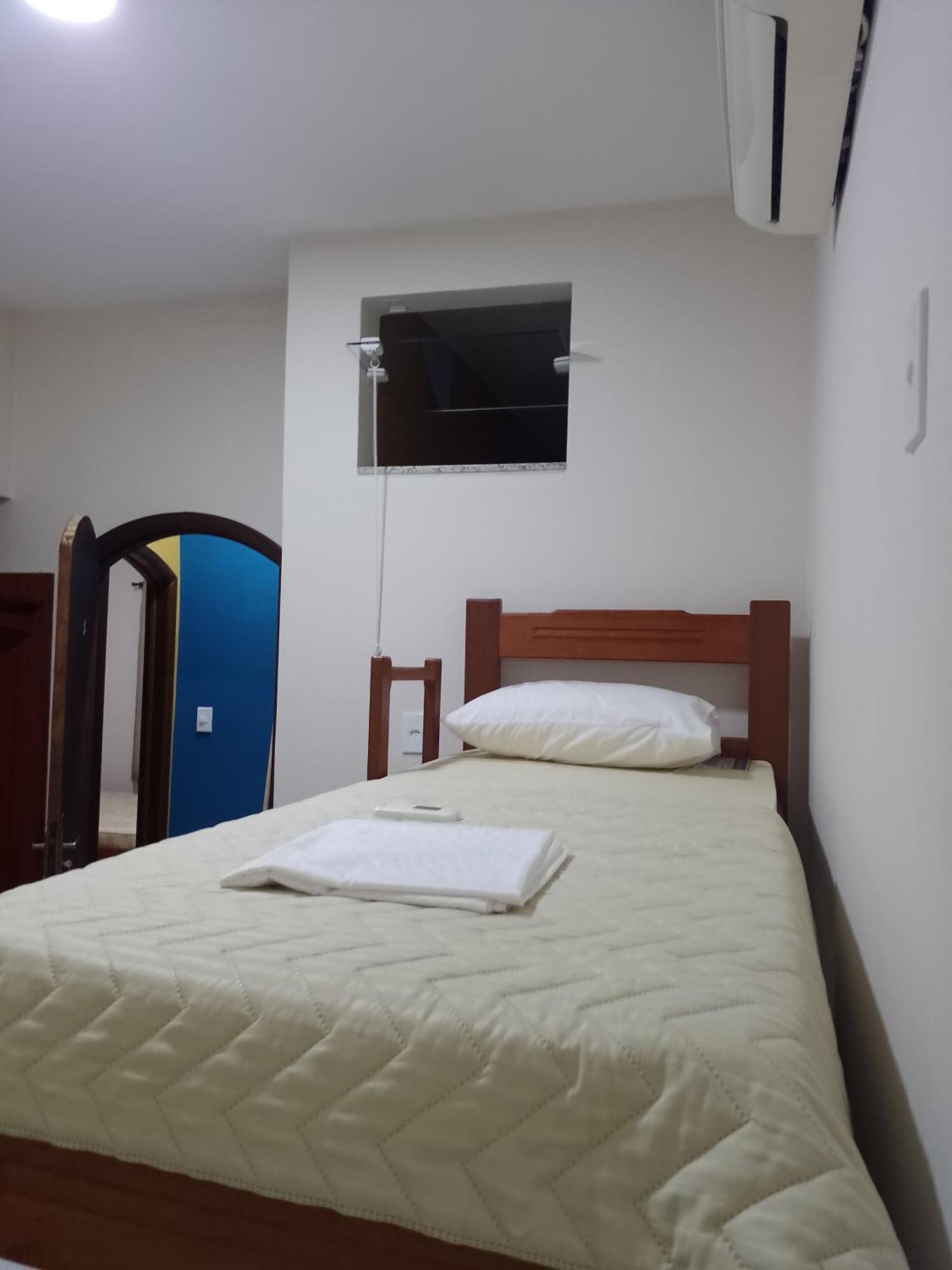 Pousada Mundo Novo Bed & Breakfast - Aparecida (Sao Paulo) — Photos 3