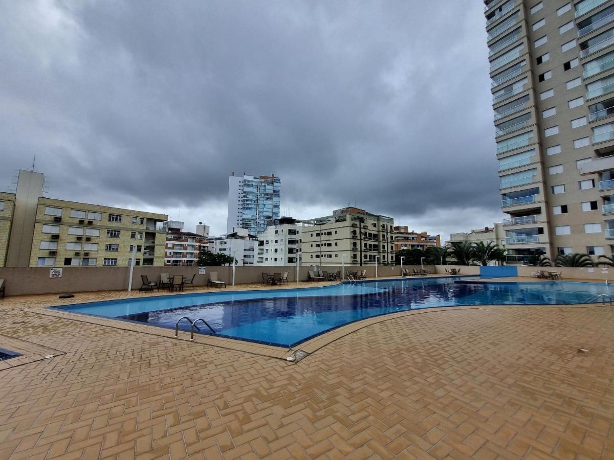 Condominio Golden Sun - Apartamentos Por Temporada - Guaruja — Photos 2