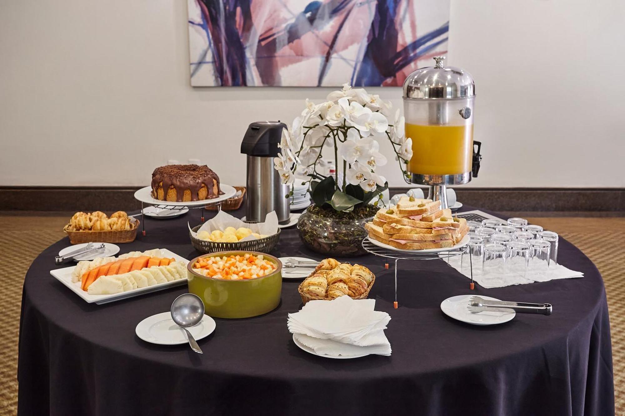 Hotel Cassino Tower Campinas Cambui By Nacional Inn — Photos 3