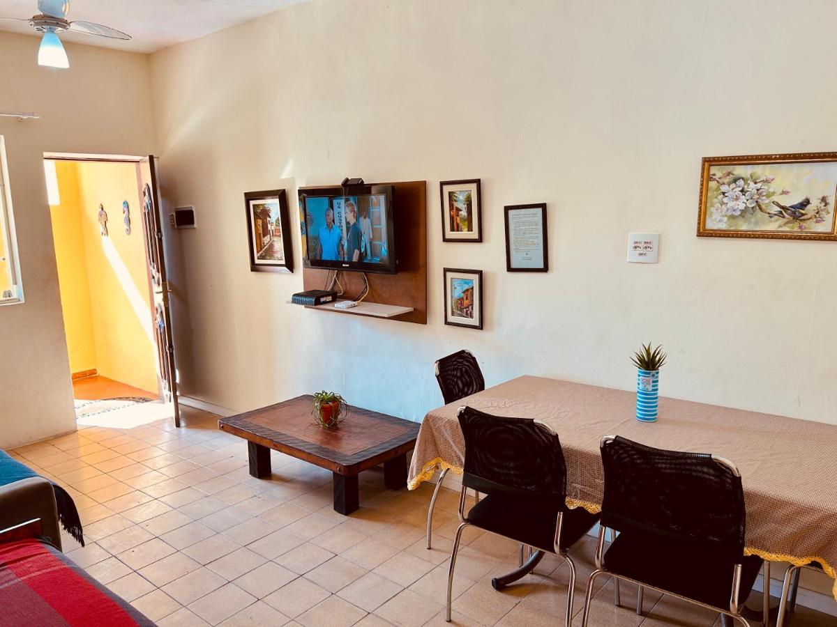 Casa Amarela Villa - Praia Grande (Santos), Praia Grande
