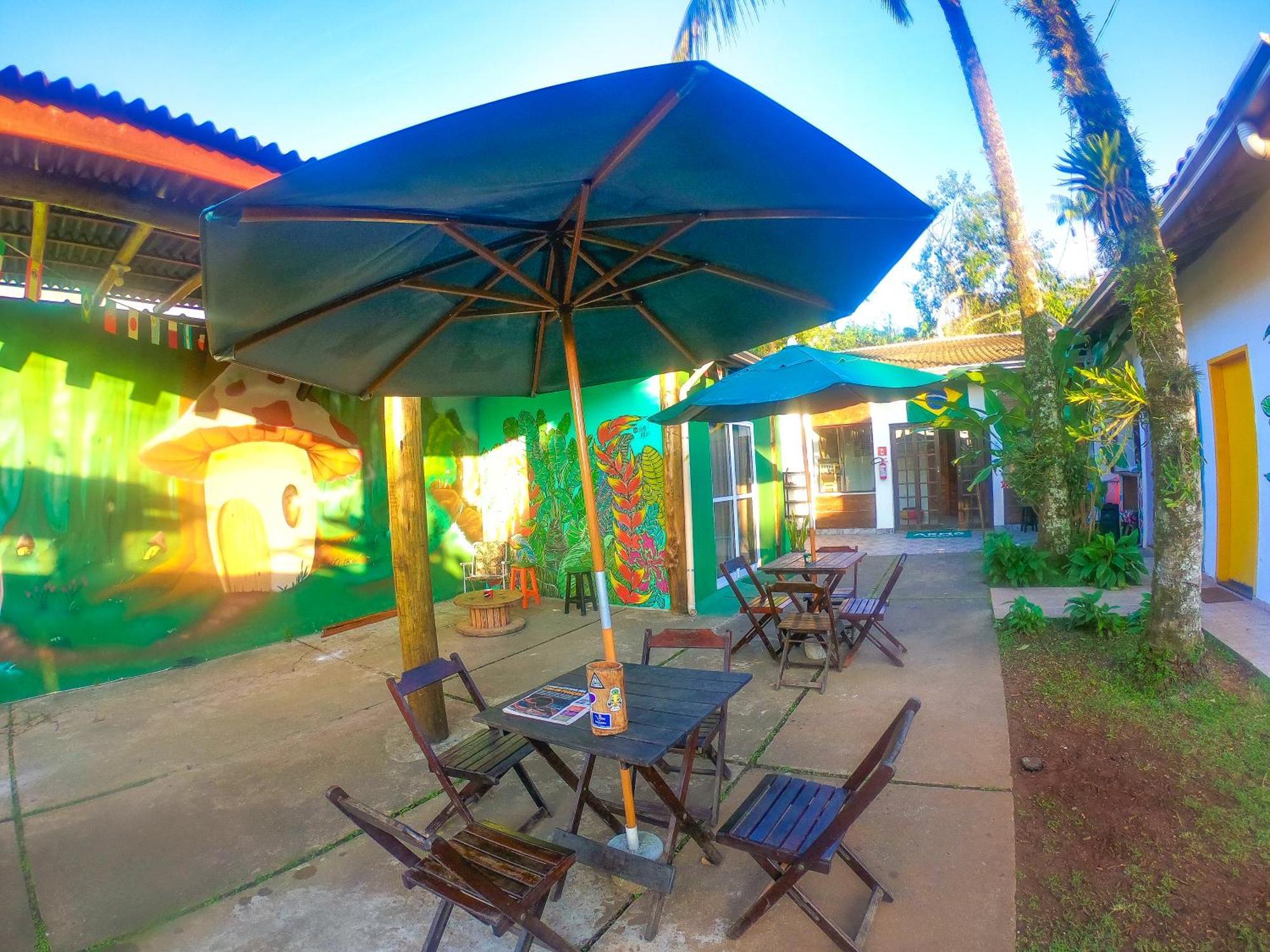 Armo Hostel Pub - Ubatuba, Ubatuba