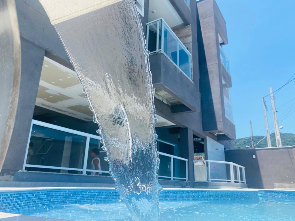 Apto Novo Com Piscina Em Ubatuba - Praia Maranduba — Photos 3