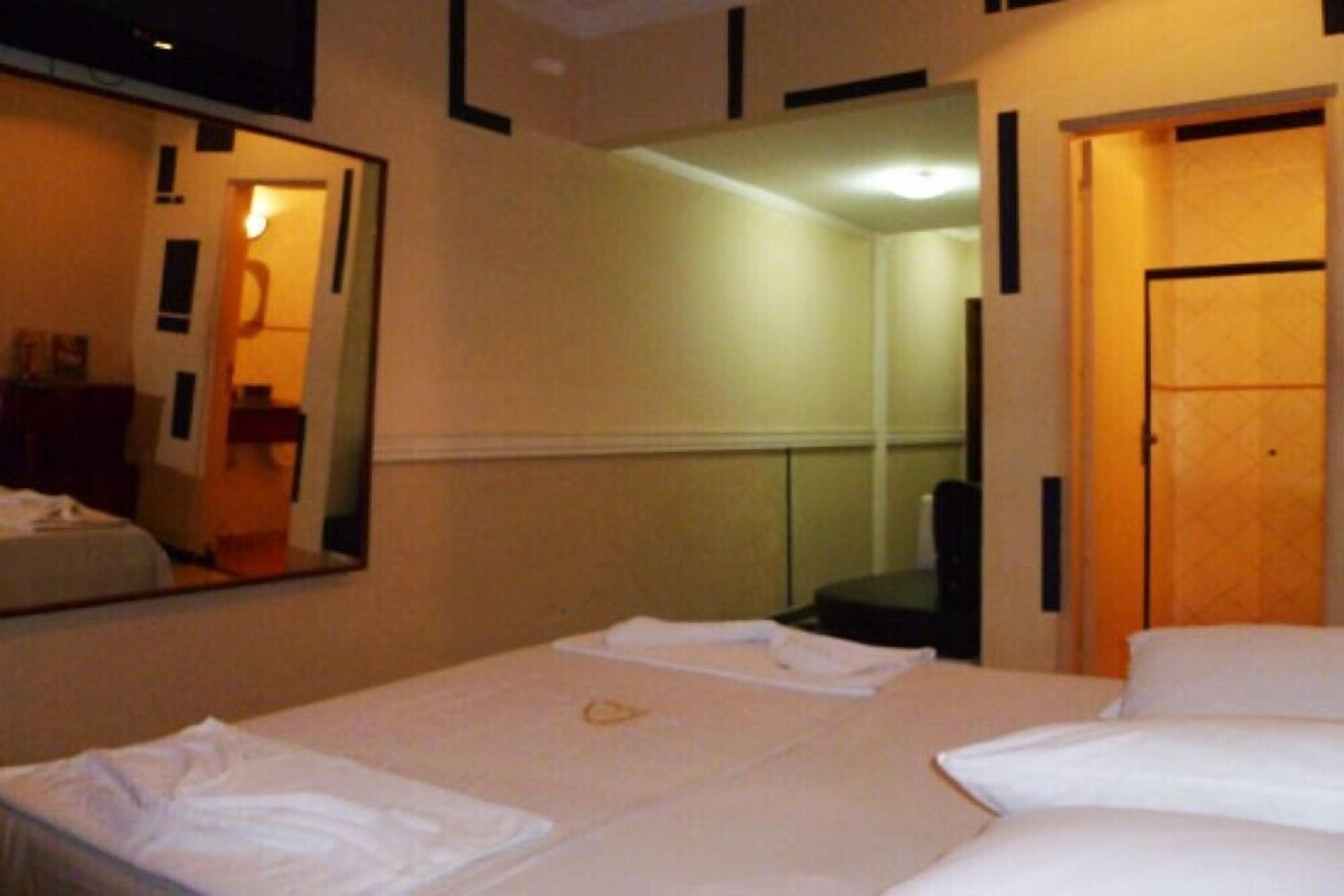 Dinys Motel (Adults Only) - Praia Grande (Santos) — Fotos 1