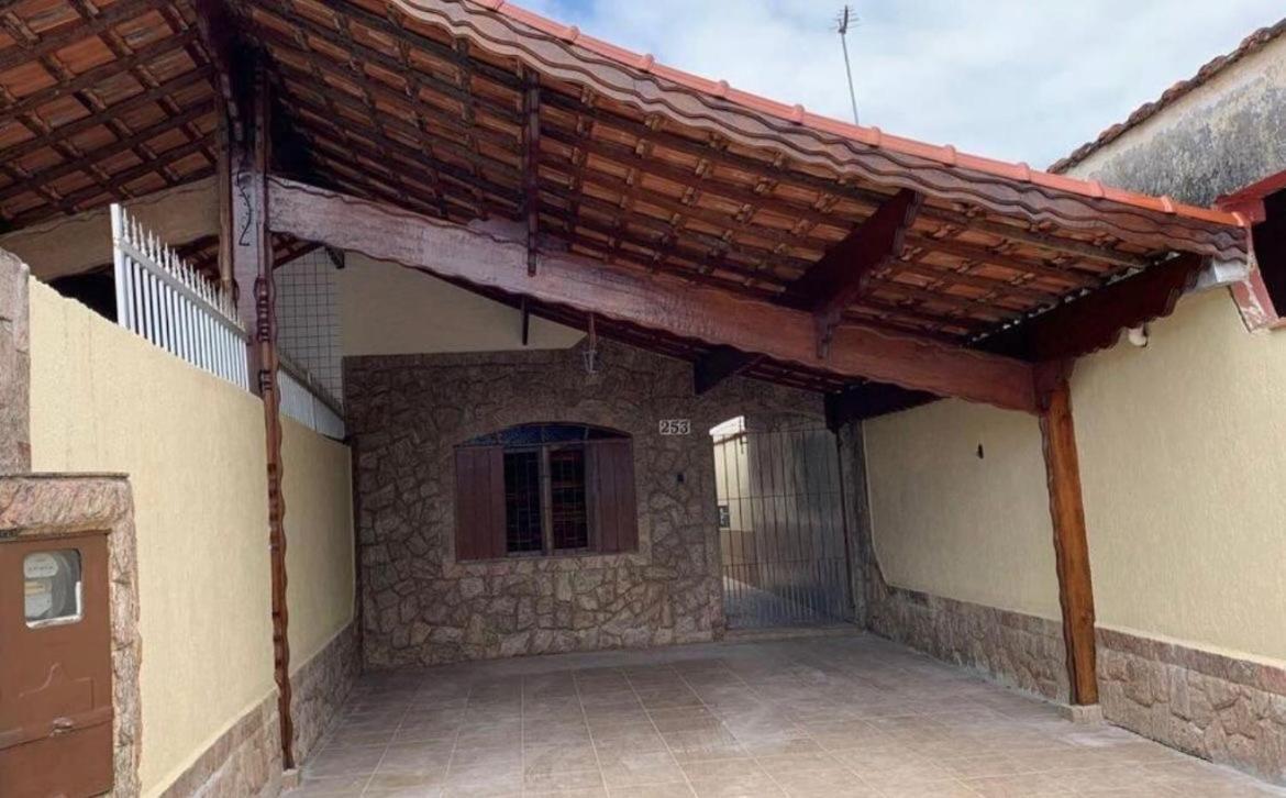 Casa Com Piscina Em Mongagua Villa - Praia Grande (Santos), Praia Grande