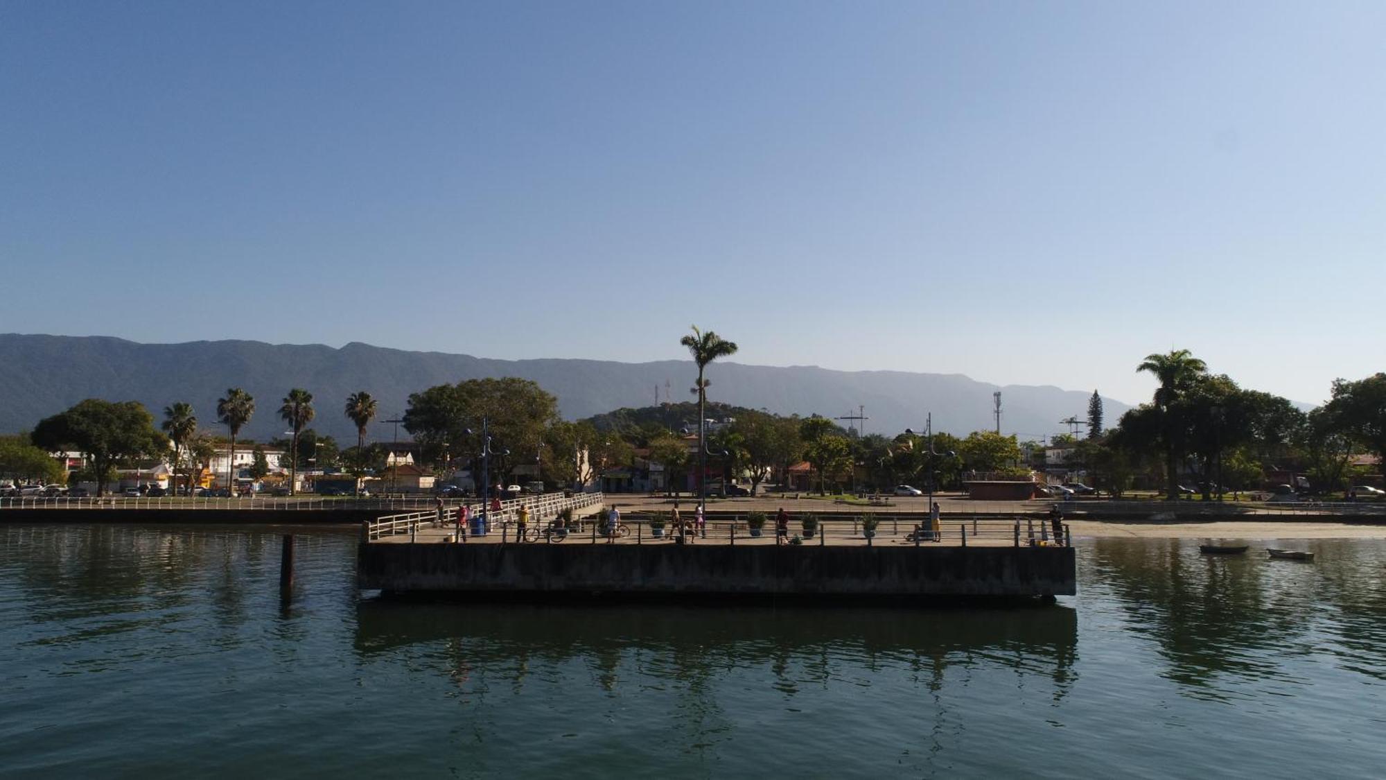 Suite Privativa Prox Sesc Bertioga Ar Wifi Frigobar 01 — Photos 3