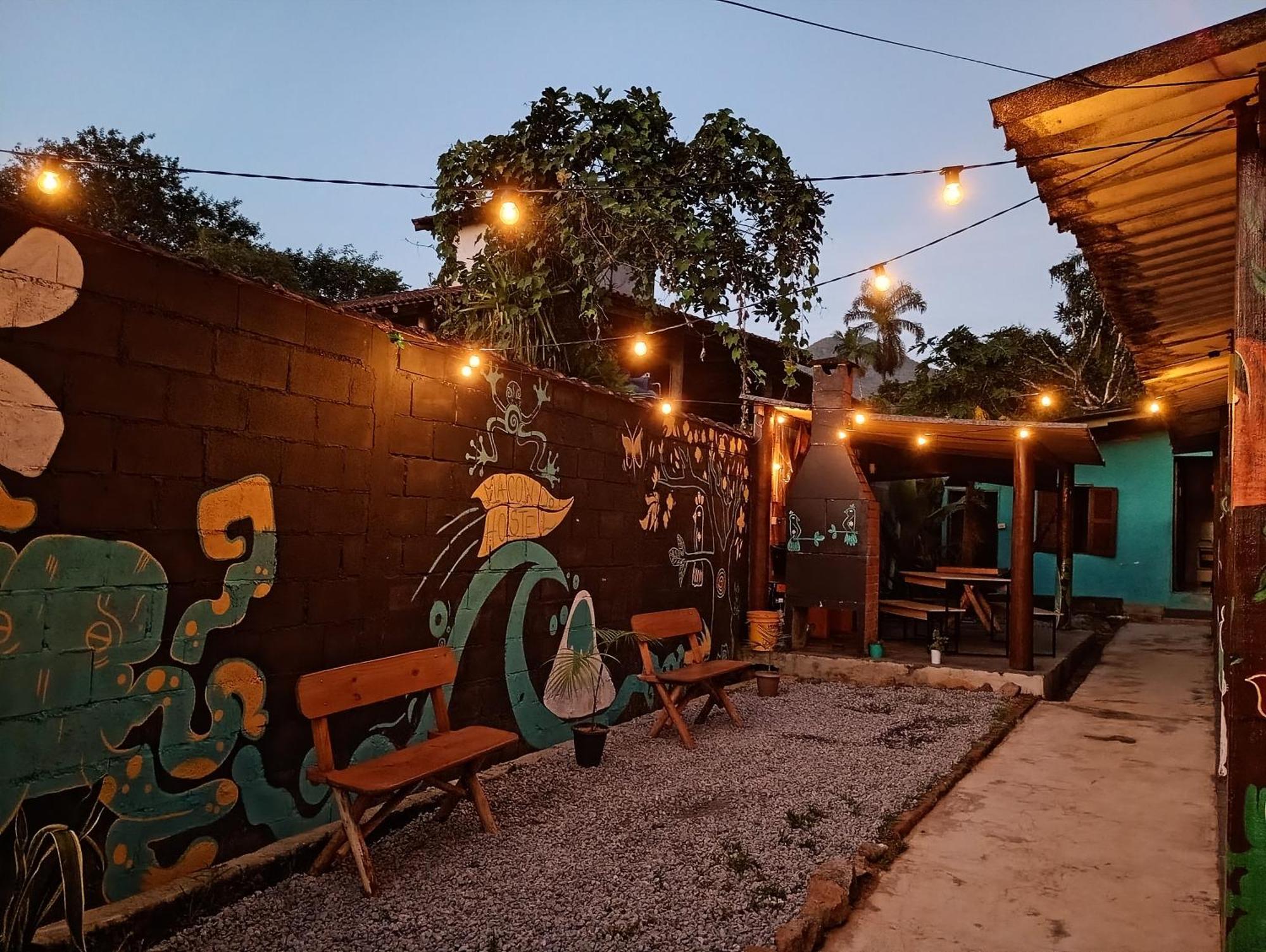 Macondo Hostel Itamambuca, Ubatuba