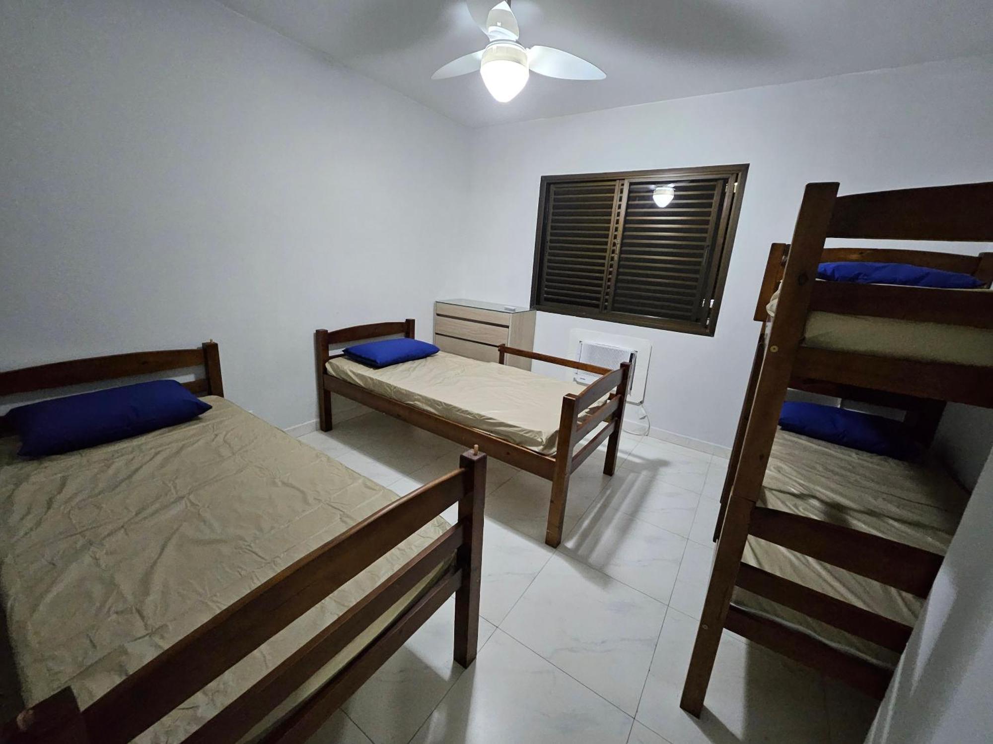 Pitangueiras 2, Dois Dormitorios, Piscina Climatizada , 100 M Da Praia, Duas Vagas De Garagem, Completo, Guaruja