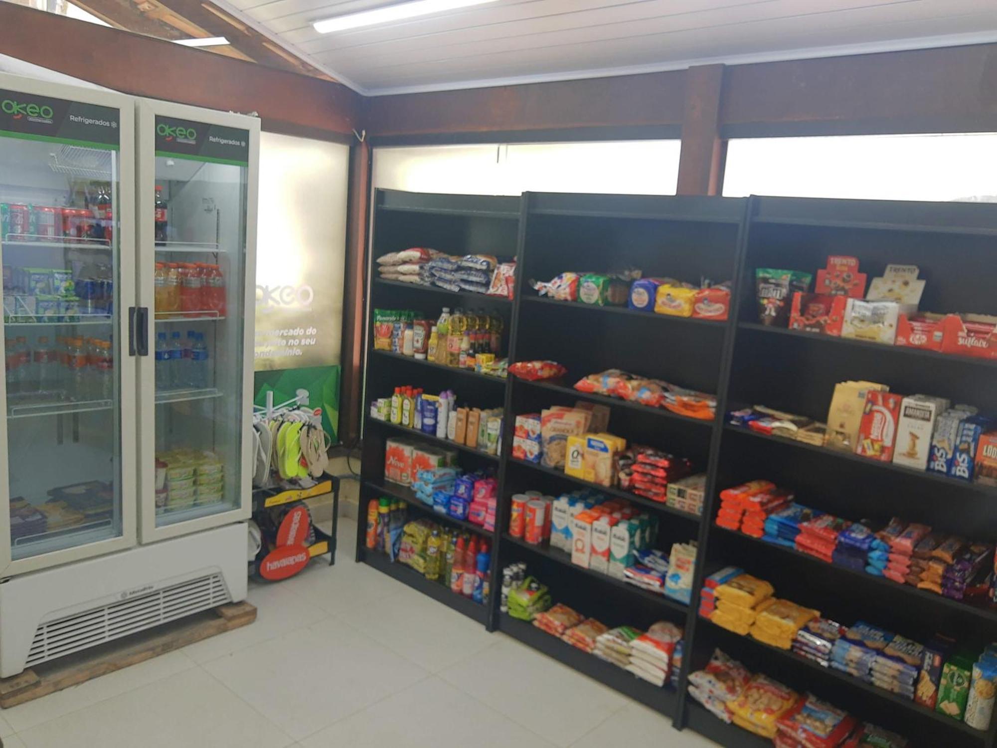 Flat Com Varanda E Servicos No Riviera Green — Photos 1