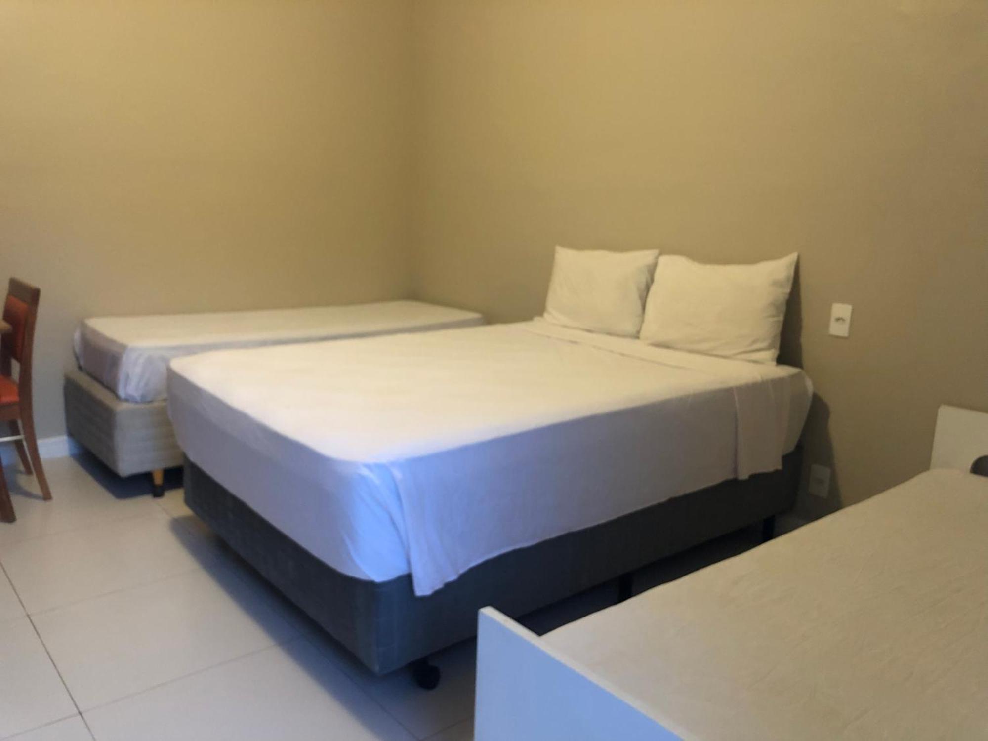 Suite Com Varanda Vista Serra Prox Sesc Bertioga Ar Wifi 02, Bertioga