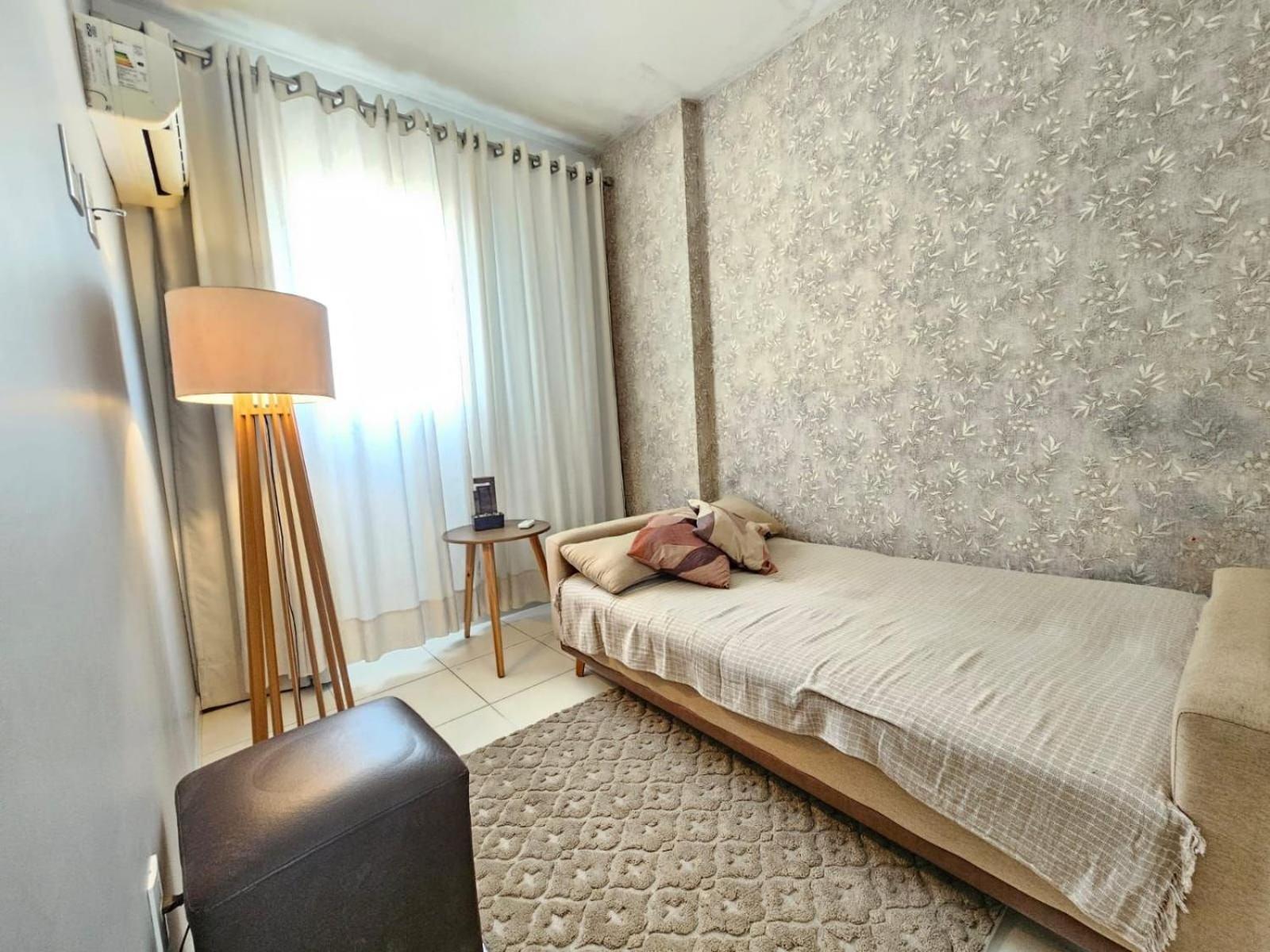 Vista Praia Mar: Beachfront Getaway with Gourmet Balcony — Photos 3