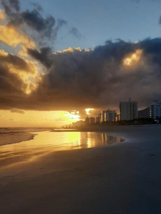 Apto 100M Praia, 1 Dorm. Vl Mirim, Praia Grande